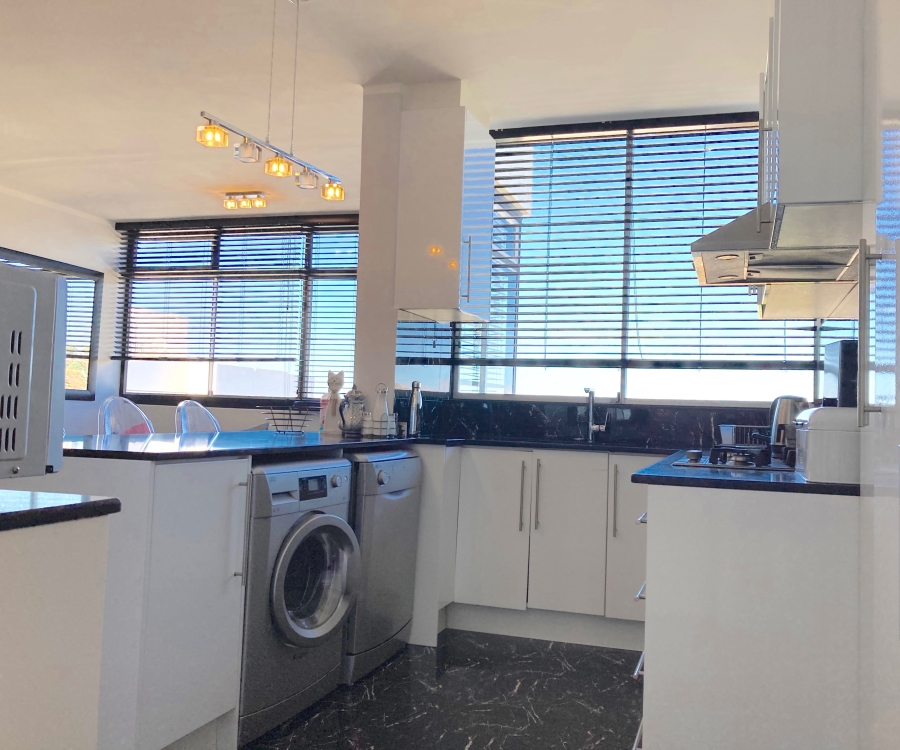 To Let 2 Bedroom Property for Rent in Claremont Western Cape